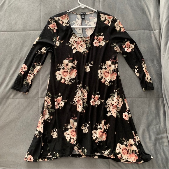 Rue 21 Black Floral Dress M - Picture 3 of 4
